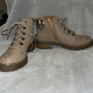 Tan suede ankle boot.